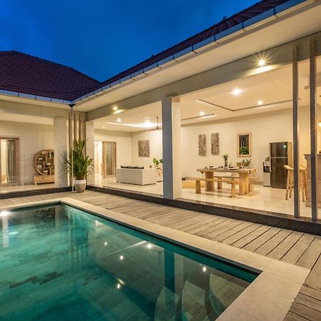 ☆ Villa Larissa ☆ Seminyak 2Br Pool Kuta Petitenget ภายนอก รูปภาพ