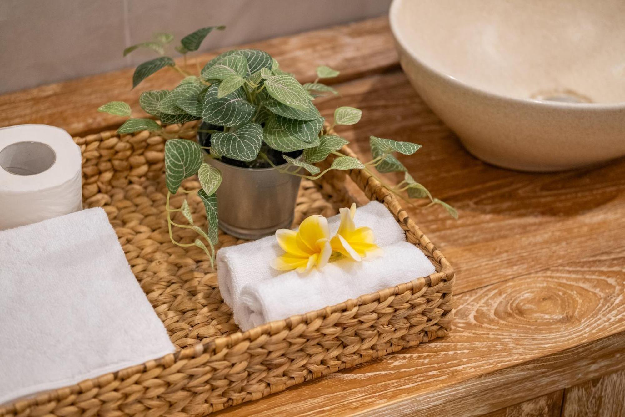 ☆ Villa Larissa ☆ Seminyak 2Br Pool Kuta Petitenget ภายนอก รูปภาพ