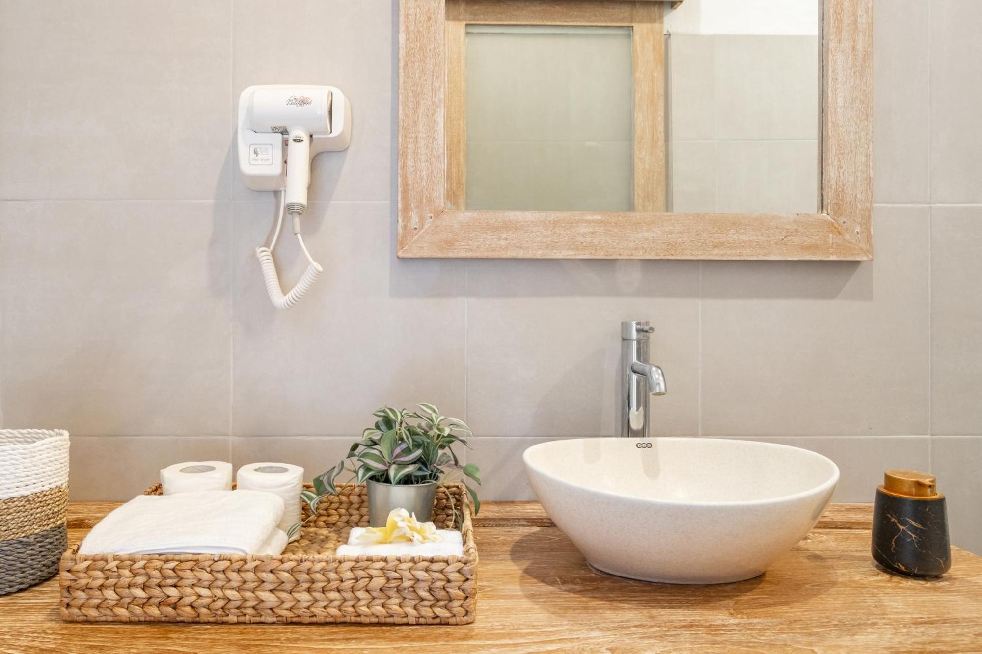 ☆ Villa Larissa ☆ Seminyak 2Br Pool Kuta Petitenget ภายนอก รูปภาพ